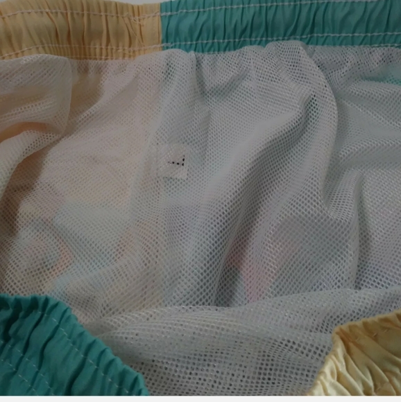 Cosplay Men's Size Large Multicolored Swim Trunks "Space Jam LJ Squad" - Picture 9 of 9